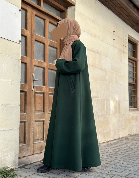 Meryem\'in kışlık cübbesi, zümrüt rengi çuha kumaş, 1482