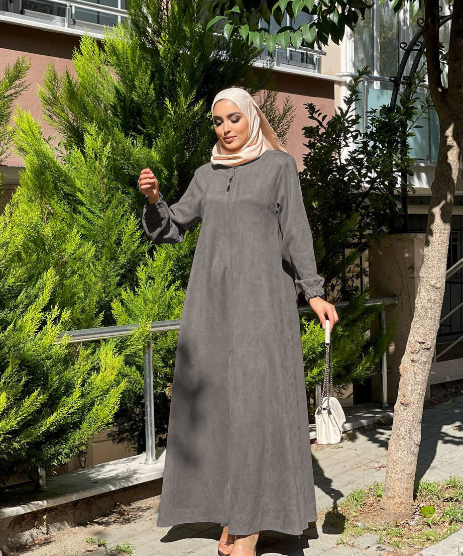 Ayten Ferace Model T10064